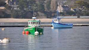 Die Boote der einheimischen Fischer